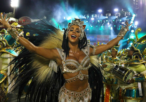 Megkezdődött a riói karnevál