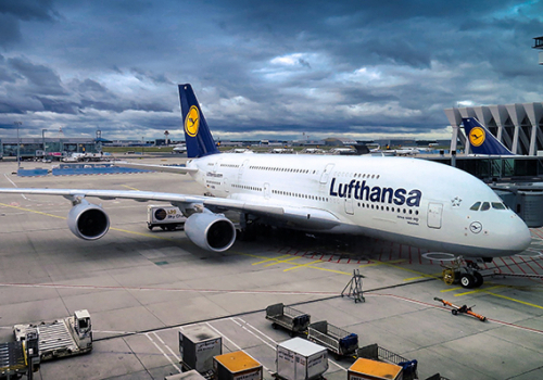Újabb kétezer járatot törölt a Lufthansa