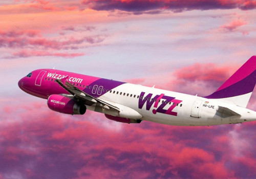 A korábbinál hosszabb utasfelvételre figyelmeztet a Wizz Air